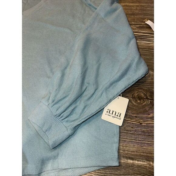 a.n.a Womens Malabar Aqua V-Neck Lightweight Top Size 2X. NWT. 10 - Picture 2 of 8